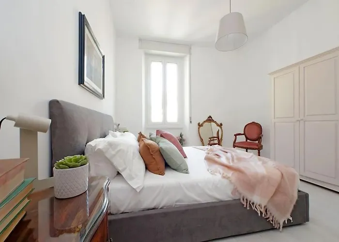 Eroi Spacious Apartament