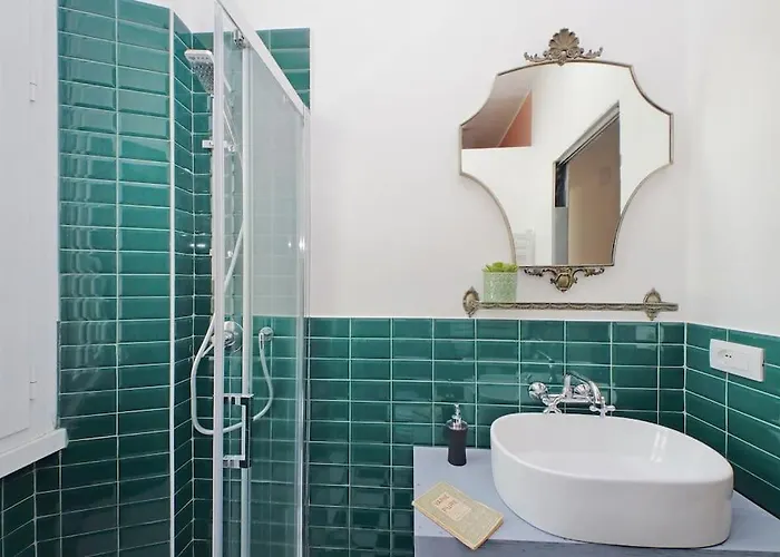 Apartament Eroi Spacious *