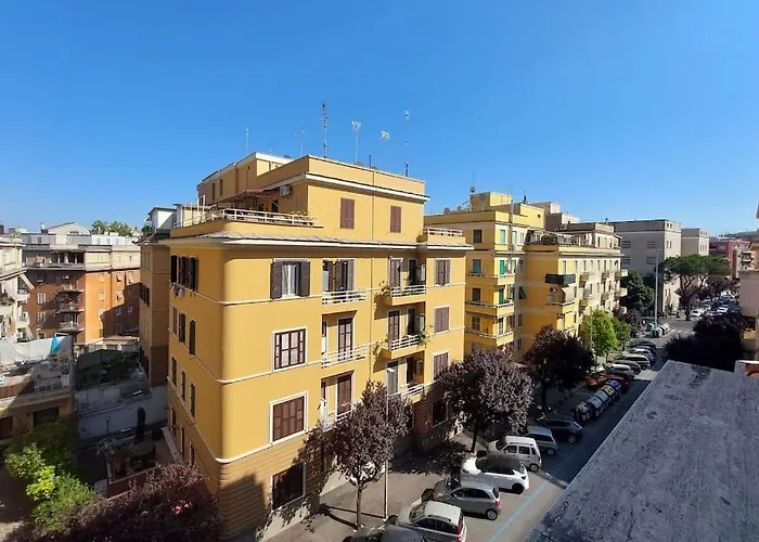 Eroi Spacious Apartment *