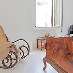 Eroi Spacious Apartman *