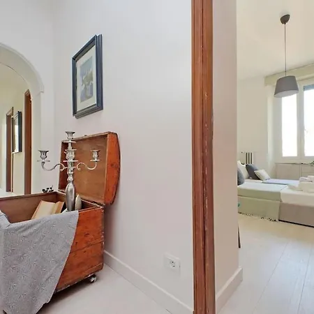 Eroi Spacious Apartmán
