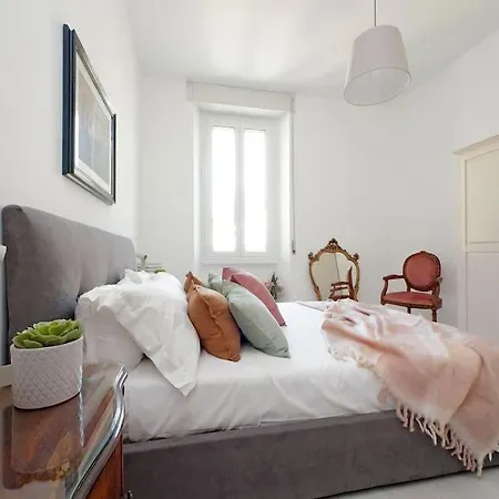 Eroi Spacious Apartmán